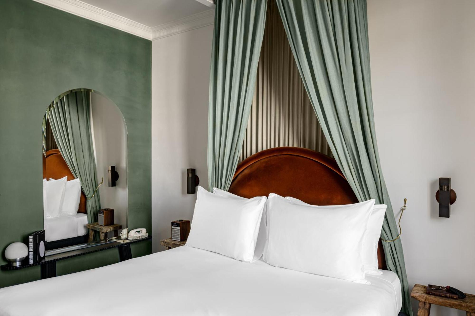 Deluxe Double or Twin Room - Uzès,1731522434:JPEG